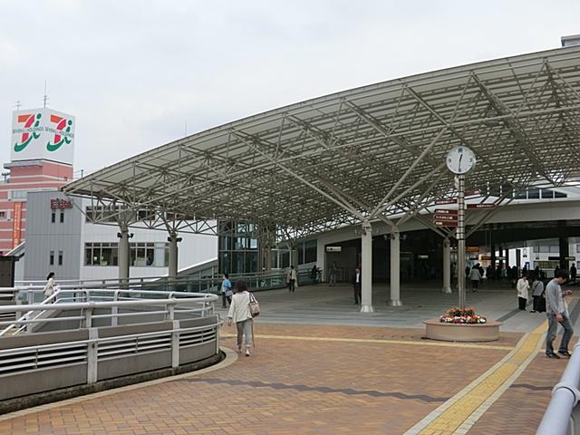 station. 640m to Ageo Station