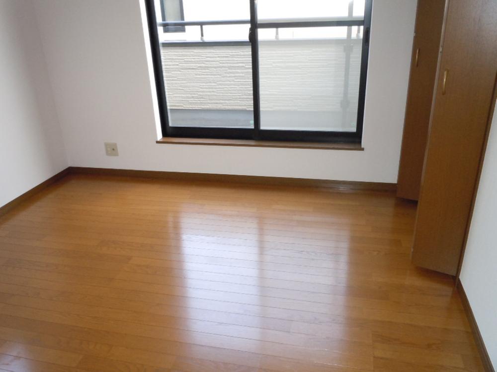 Non-living room