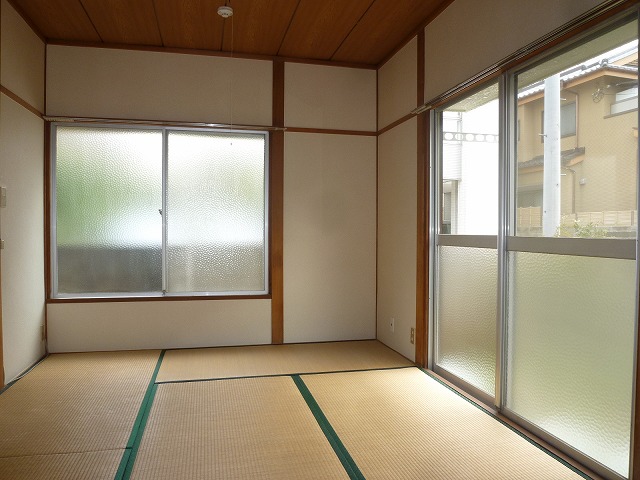 Living and room. Japanese-style room 6 tatami