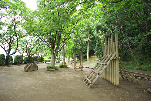 park. Shiroyama 501m to the park (park)