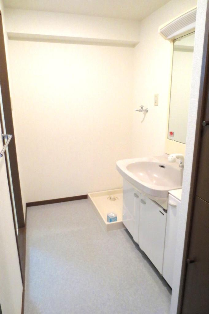 Toilet. Dressing room ※ It is a photograph of another in Room. 