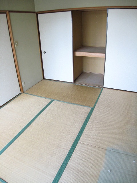 Other room space