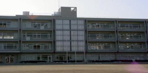 Primary school. Asaka 360m until the tenth elementary school