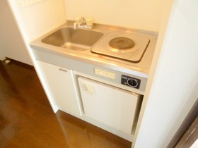 Kitchen. It is a compact kitchen ☆