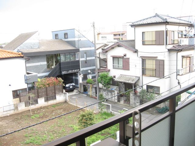 Balcony. It is another room of the same type. 