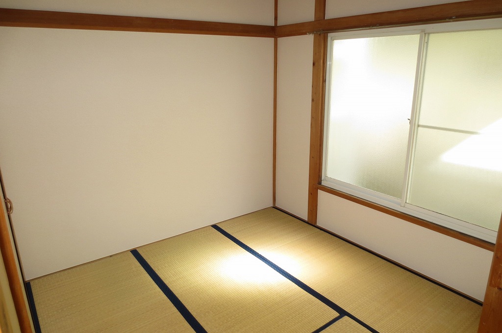 Other room space. 4.5 tatami