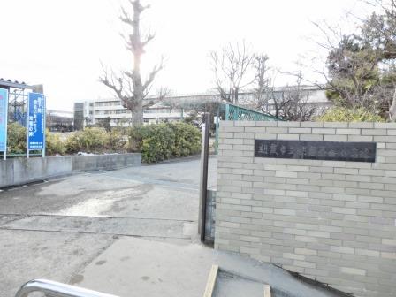 Primary school. 1525m to Asaka City Asaka eighth elementary school (elementary school)