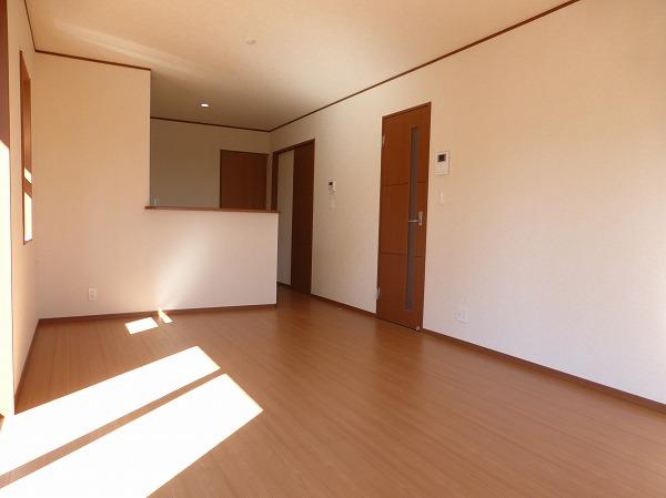 Living. 15 Building living