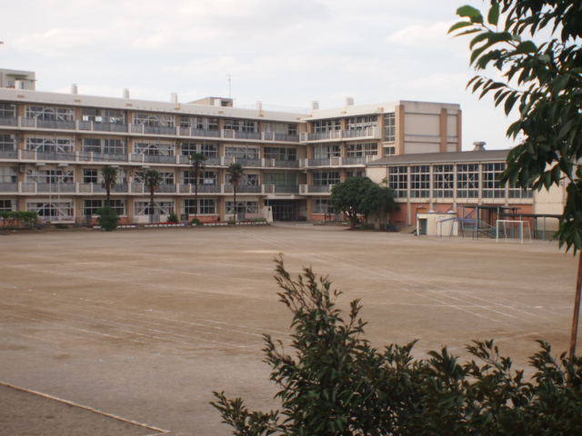 Primary school. 1024m to Asaka Municipal Asaka sixth elementary school (elementary school)