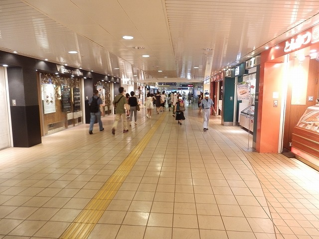 Shopping centre. EQUIA Shiki until the (shopping center) 850m