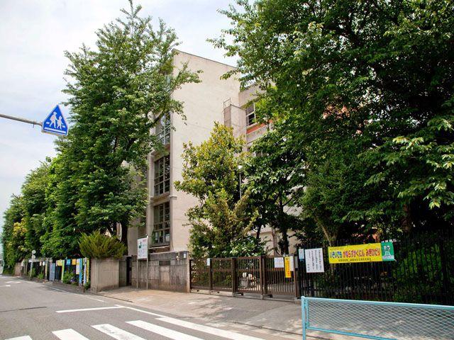Primary school. Asaka Municipal Asaka 570m until the sixth elementary school