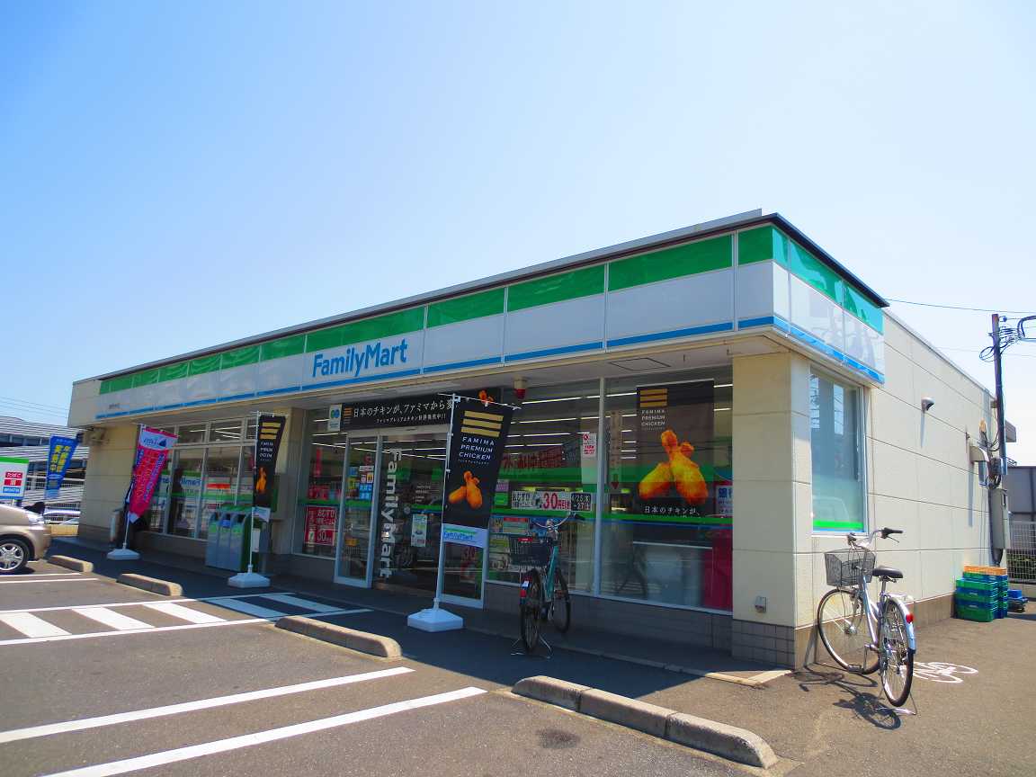 Convenience store. FamilyMart Asaka Higashibenzai store up (convenience store) 277m