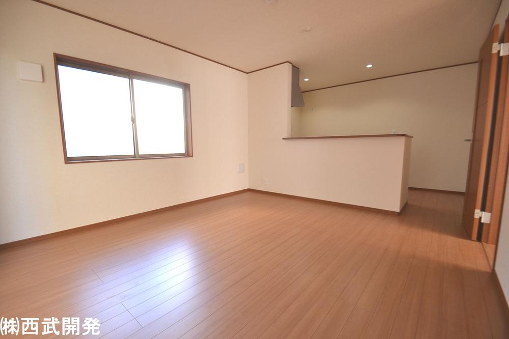 Living. Indoor (12 May 2013) Shooting