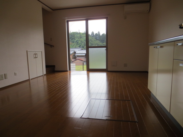 Living and room