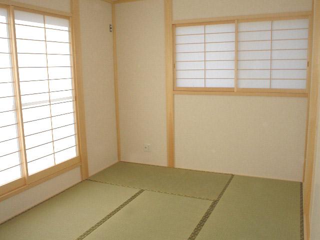 Building plan example (introspection photo). Note: Our example of construction (Japanese-style)