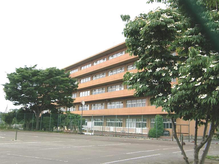 Junior high school. Fujimi until municipal Mizutani junior high school 809m