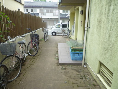 Other. 10m to Mizuhodai Station (Other)