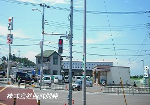 Convenience store. 1288m until the Seven-Eleven Fujimi City Hall shop