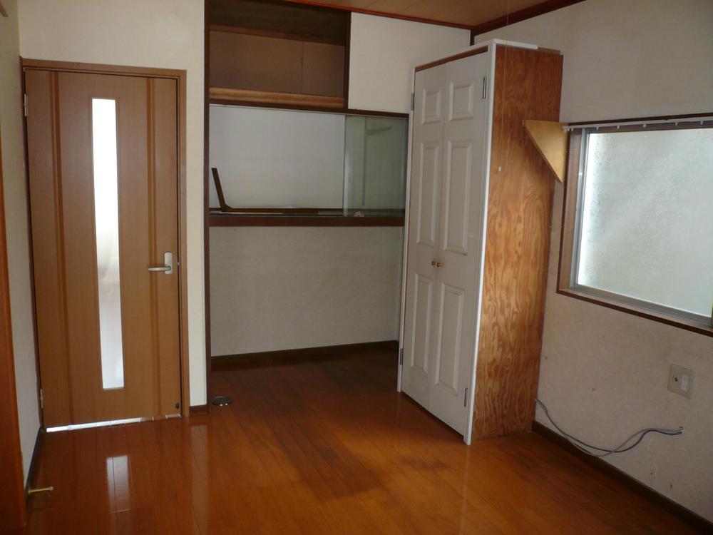 Non-living room. 1F Western-style 6 Pledge