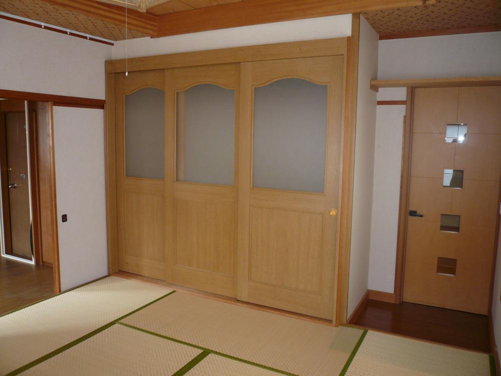 Non-living room. 2F Japanese-style room 8 pledge