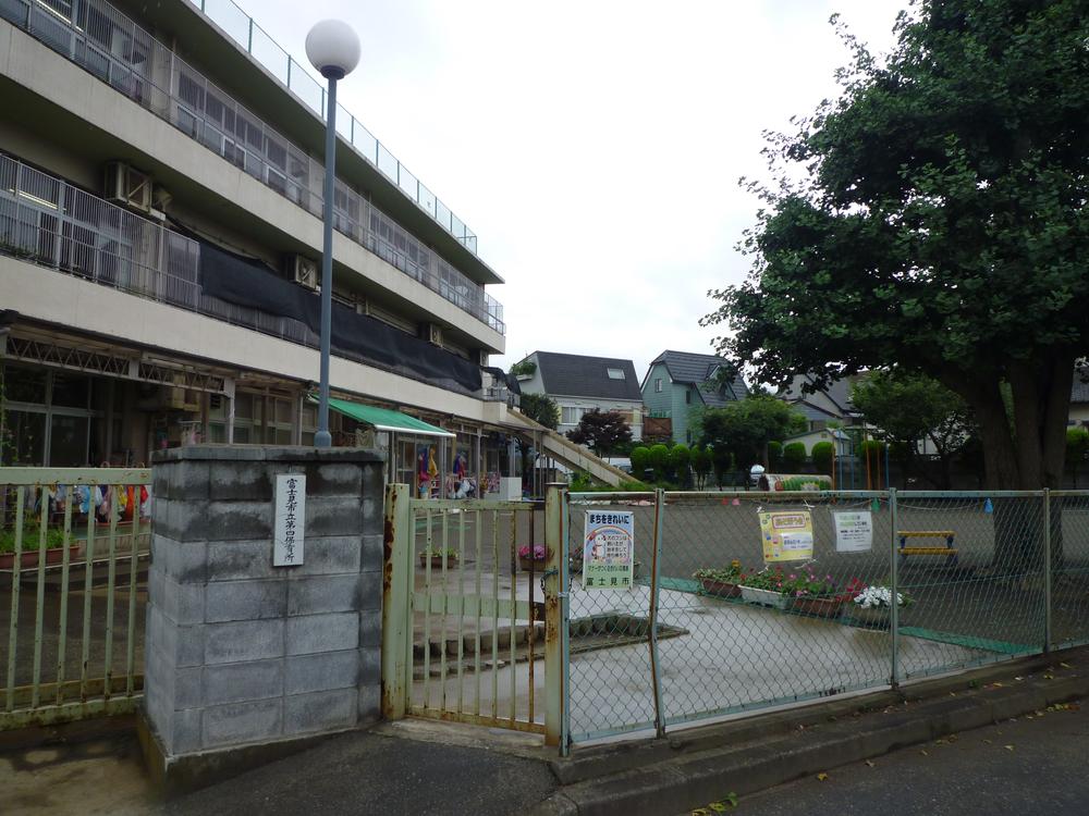 kindergarten ・ Nursery. 610m to Fujimi Tatsudai 4 nursery