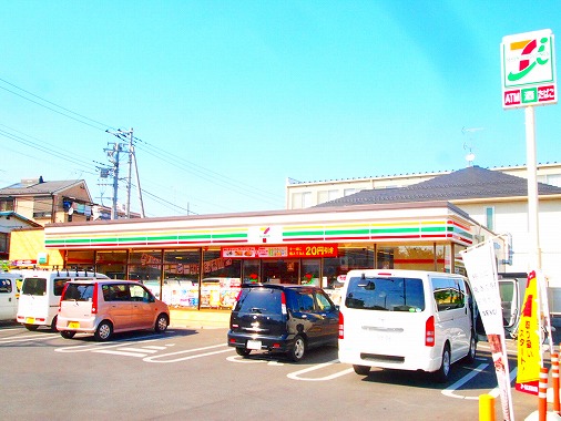Convenience store. Seven-Eleven Fujimi Tsuruse Station west street store up (convenience store) 198m