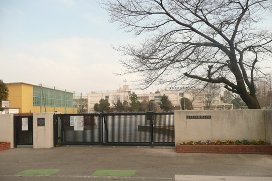 Other Environmental Photo. Katsuse widely your child 500m schoolyard until the elementary school also will grow freely running around. This closeness happy to attend in a 7-minute walk from the property. 