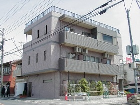 Building appearance.  ■ It is a reinforced concrete apartment ■