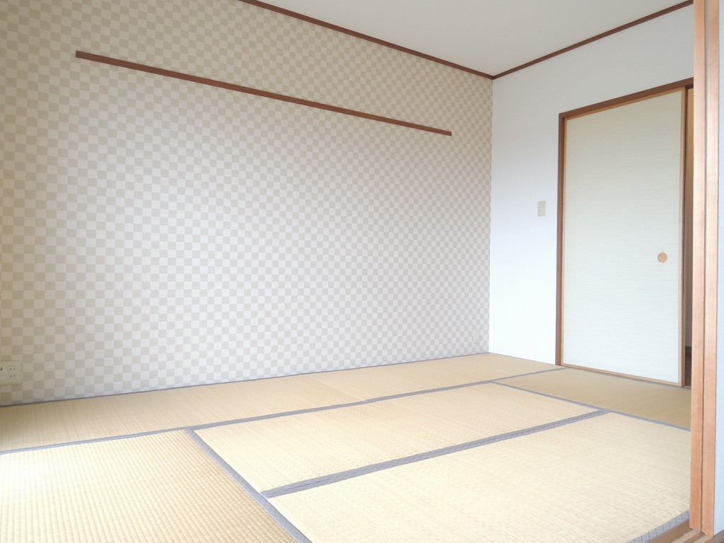 Other room space. Japanese-style leisurely. .