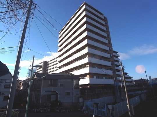 Local appearance photo