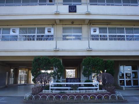 Primary school. Fujimi Municipal Mizuhodai to elementary school 448m