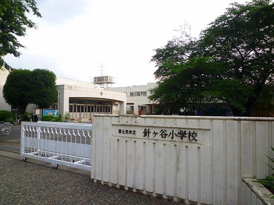 Primary school. Fujimi Municipal Hariya to elementary school 413m