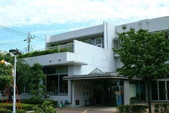 library. Miyoshi Municipal Library Chikumazawa to annex 1253m