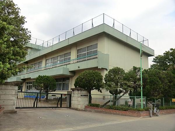 Primary school. Shiki Municipal Mizutanihigashi 350m up to elementary school
