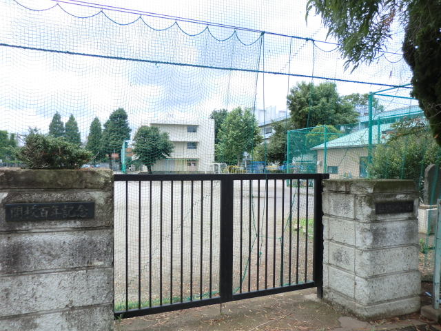 Primary school. Fujimi until municipal Mizutani elementary school (elementary school) 183m