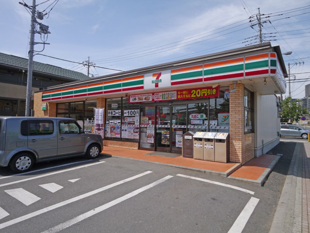Convenience store. 120m to Seven-Eleven Fujimi Gen Katsuse Koenmae store (convenience store)