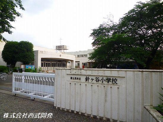 Primary school. Fujimi Municipal Hariya to elementary school 1046m