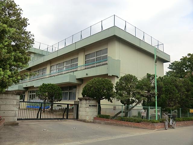 Primary school. Until Mizutanihigashi Small 1280m