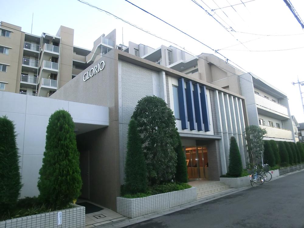 Local appearance photo