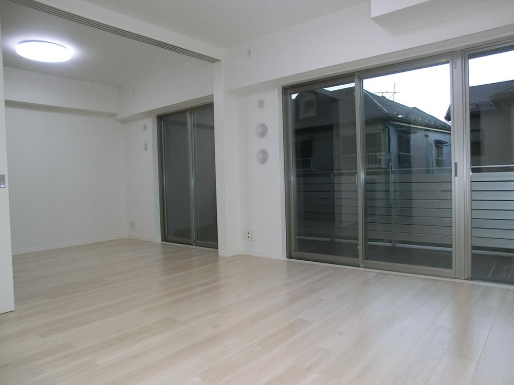 Living. With under-floor heating in the living room