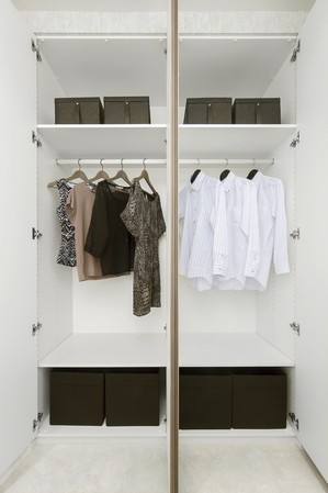 Double closet of the master bedroom is overlooking the inside at a time, Come in handy and is likely to. Amount of storage is also abundant Single Use-to-ceiling near