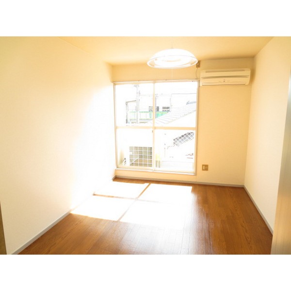 Other room space