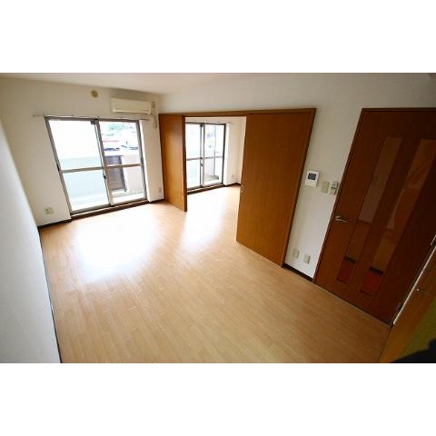 Living and room