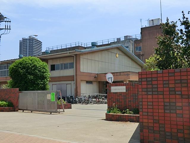 Primary school. Fujimino Municipal Kamekubo to elementary school 950m