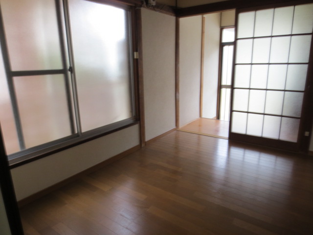 Living and room