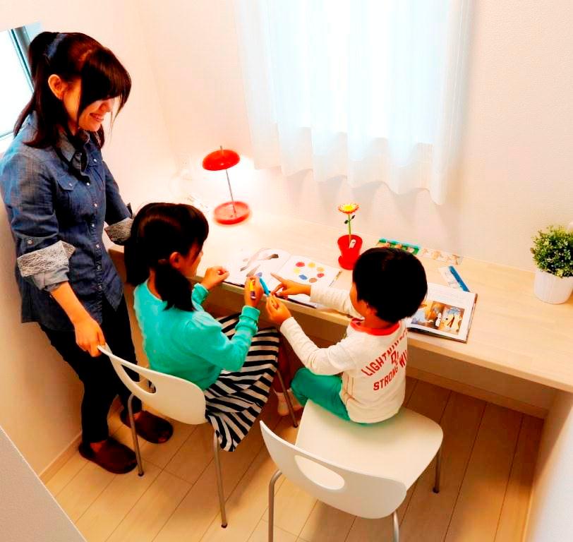 Same specifications photos (Other introspection). Space making you feel rich and petting, etc., For busy moms, Children's healthy future, It has undergone throughout the ingenuity to be able to live every day while enjoying the child-rearing.