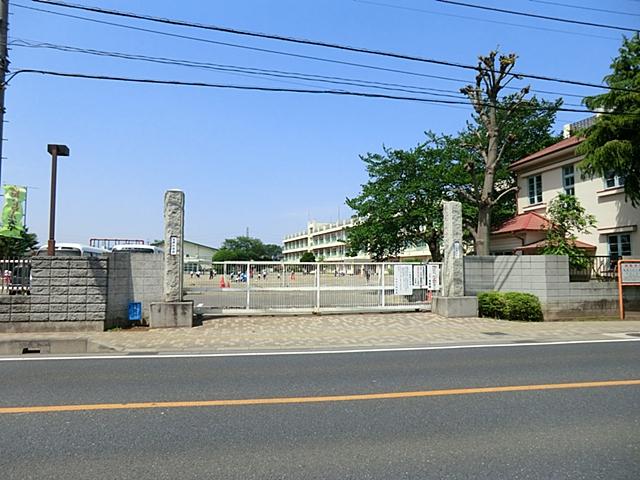 Primary school. Fujimino 961m to stand Oi elementary school
