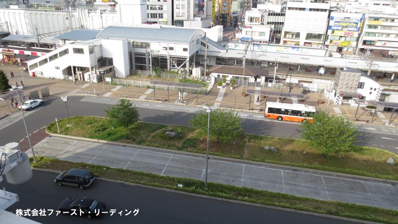 station. 400m until Kamifukuoka Station