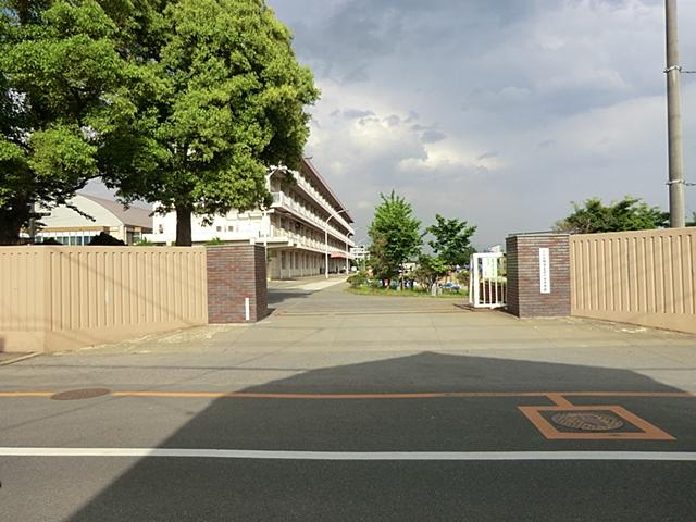 Junior high school. 787m until the tree junior high school of Fujimino Tachibana