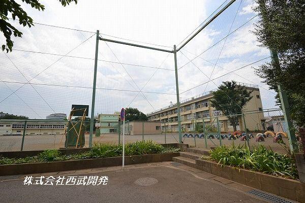 Primary school. Fujimino Municipal tsurugaoka to elementary school 951m